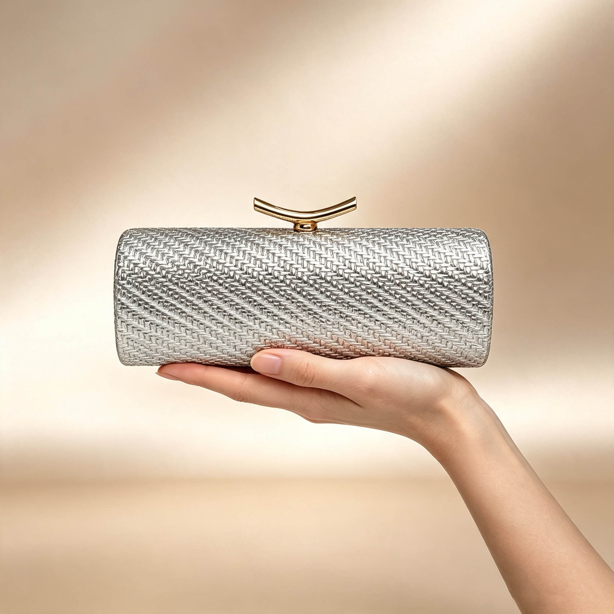 Altın rengi gece çantası, lüks - Luxury Bags On Sale incelemesi ve fiyatı