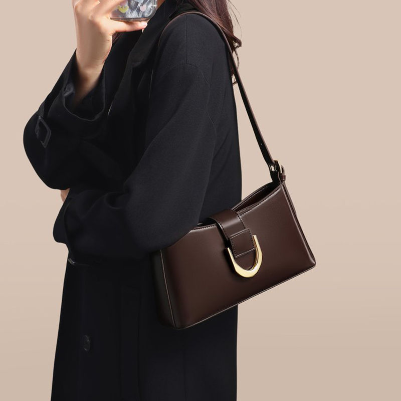 Toptan Kadın Kol Çantası Minim - Luxury Bags Wholesale incelemesi ve fiyatı